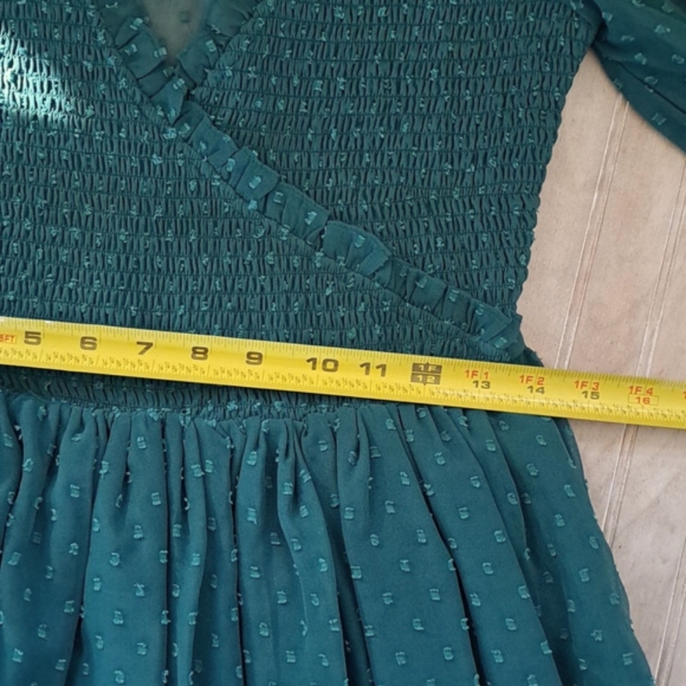 ASOS Design Emerald Green Smocked Ruffles Maxi Dress Flowy Feminine Puff Sleeves - Picture 14 of 14
